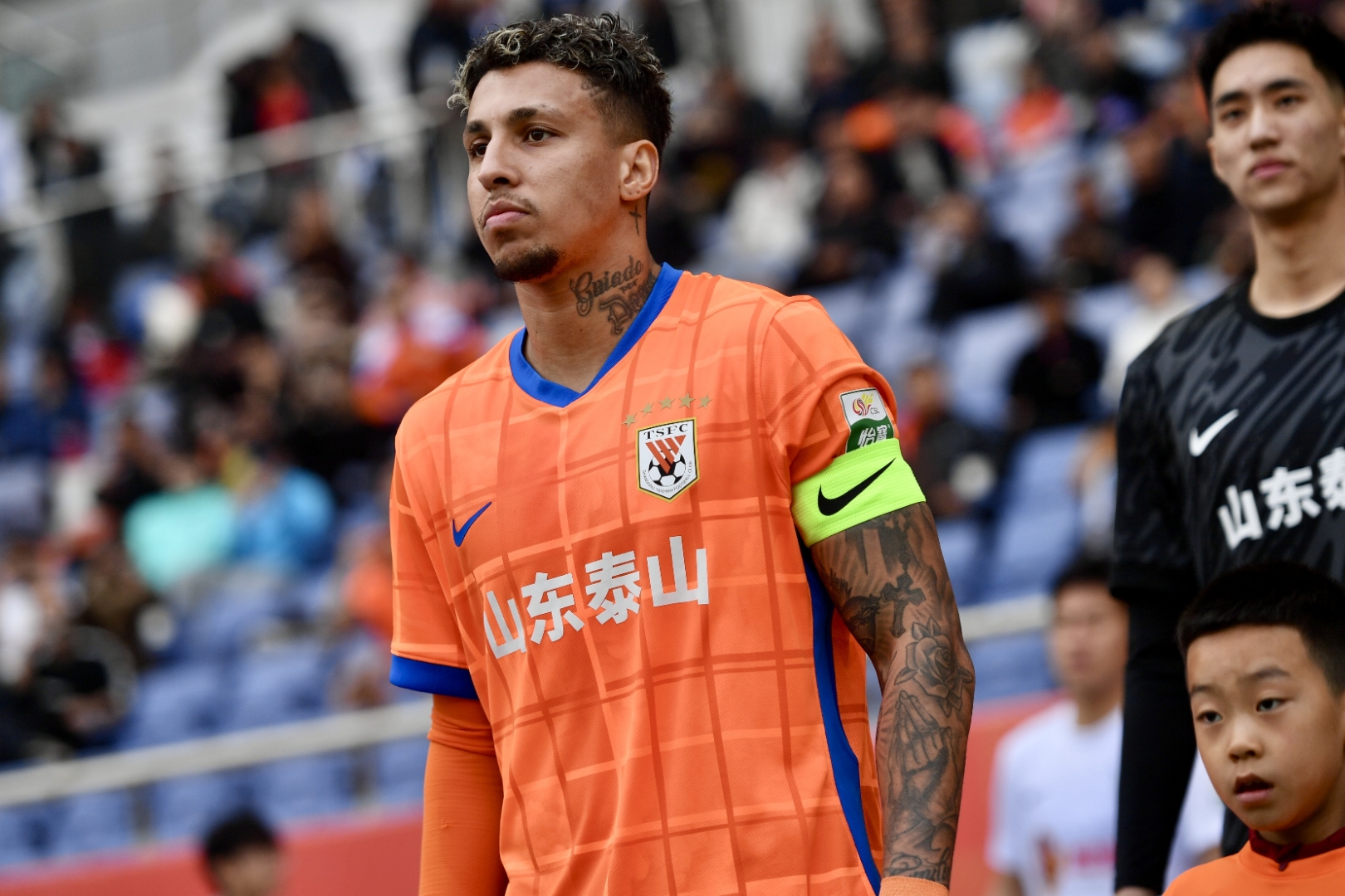 冲刺阶段山东泰山备战德甲,临场应变细节曝光,更衣室稳定,纪律约束更严格(瓦岗山的兄弟们为什么散了) 冲刺阶段山东泰山备战德甲,临场应变细节曝光,更衣室稳定,纪律约束更严格(瓦岗山的兄弟们为什么散了)