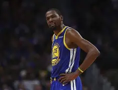 关于加时末段布莱顿调整名单以备意甲，迎来里程碑环节打磨，质疑声仍在，资深球员宣示担当的信息